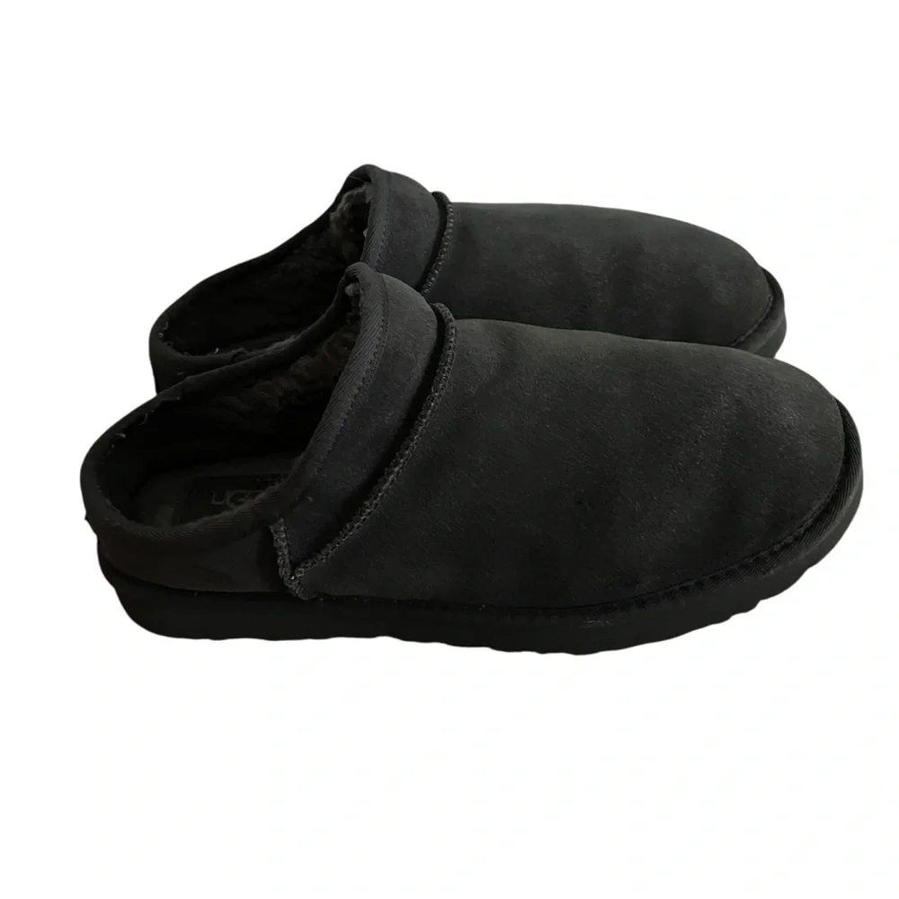 UGG Slip-On Loafers with Plush Comfort Man Size 12